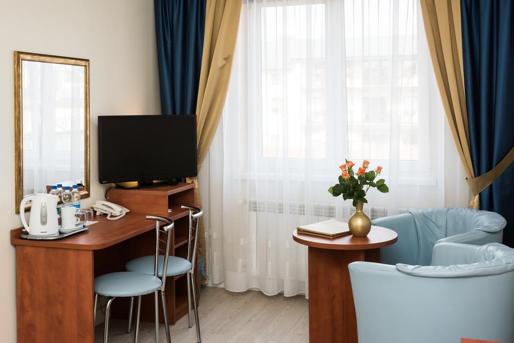 Abidar Hotel Spa & Wellness Цехоцинек Экстерьер фото