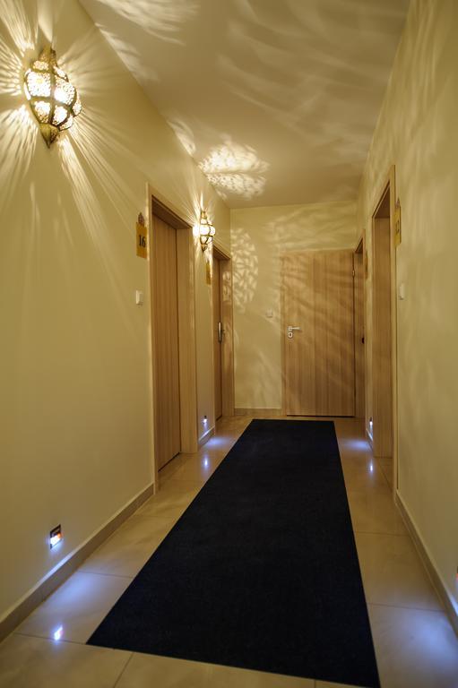 Abidar Hotel Spa & Wellness Цехоцинек Экстерьер фото